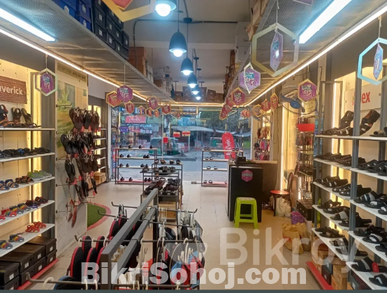 এপেক্স ফুটওয়্যার এর শো-রুম